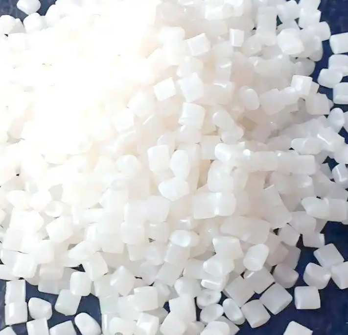 【PC日报】上涨,今日国内PC市场价格波动300元/吨(20251106)