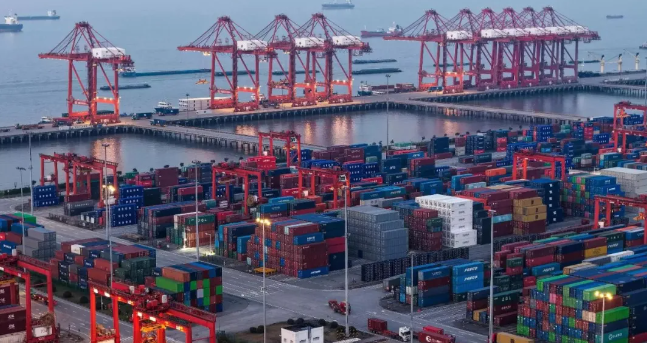 突发!吉大港彻底停摆:工人宣布24小时全面罢工!出口拉响“红色预警”